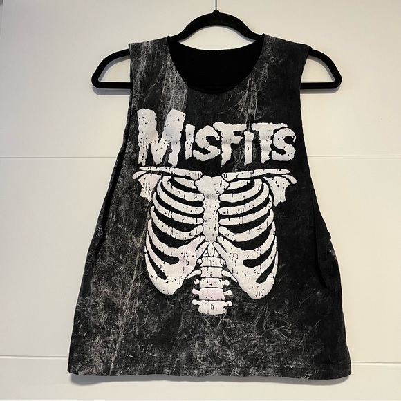 Tops - Misfits Band Tank Top